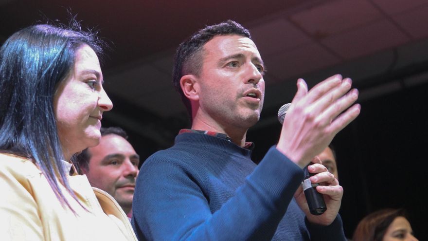 Tras idas y vueltas, la UCR reunificó sus bloques en Diputados con De Loredo como presidente