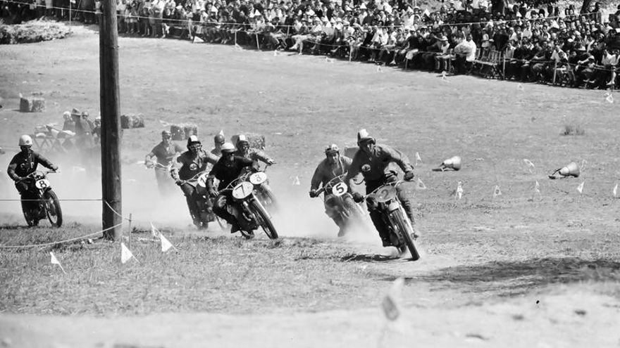 Algunos años después, en 1964, se celebró el I Motocross Virgen Blanca