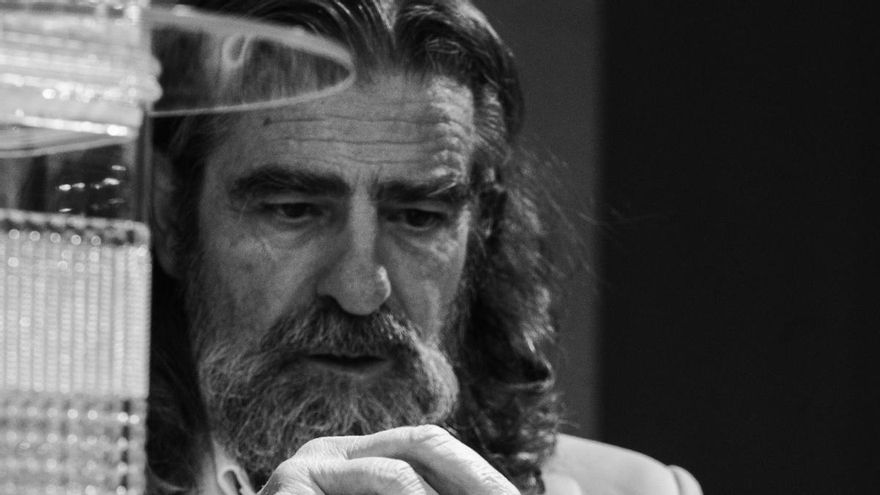 'Un sublime error', Jan Lauwers y Gonzalo Cunill dan una lección teatral entre la vida y la muerte