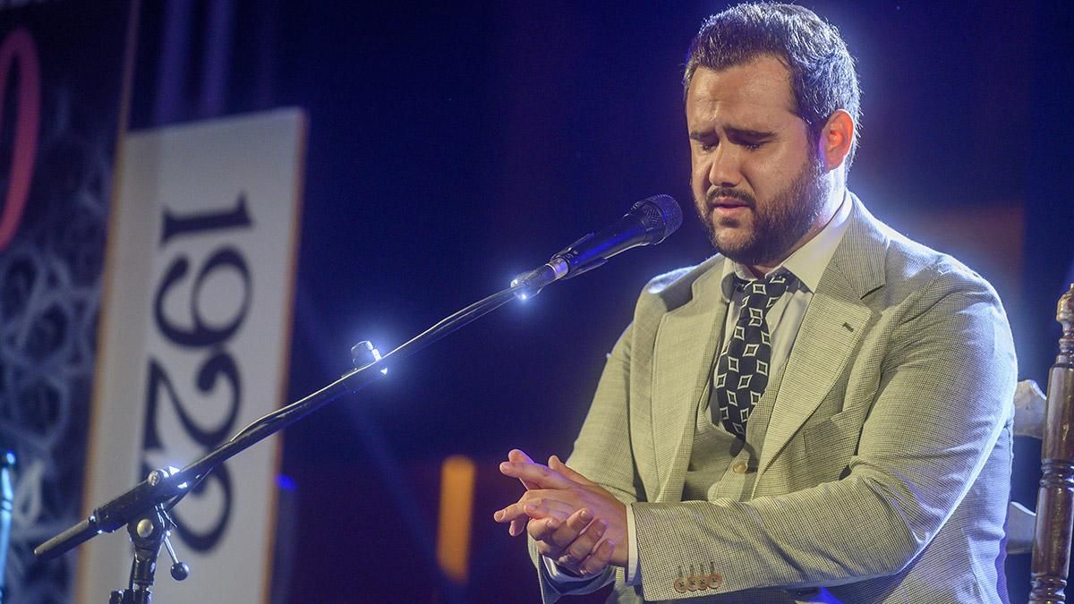 Puente Genil vibra con el festival de Cante Grande dedicado a Fosforito