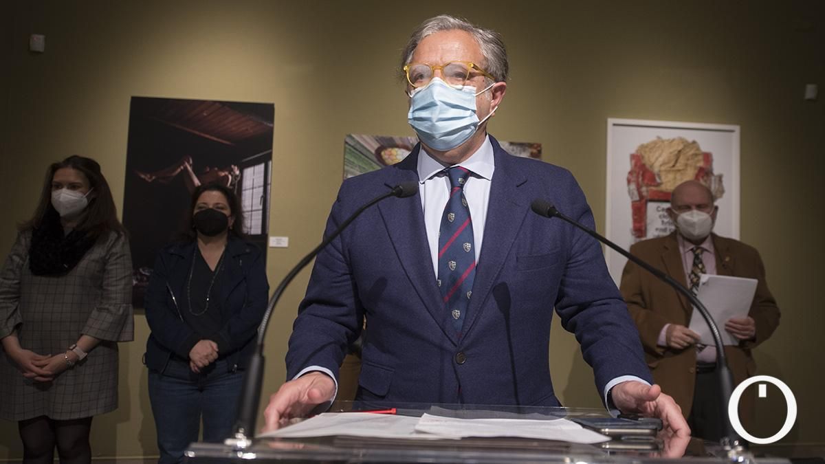 Una panorámica sobre 40 años de fotografía cordobesa abre la Bienal de Fotografía