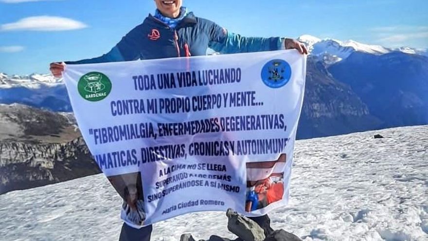 María Ciudad, montañera con fibromialgia: “Mis enfermedades no son de morir, pero sí de sufrir y rendirme no es una opción”