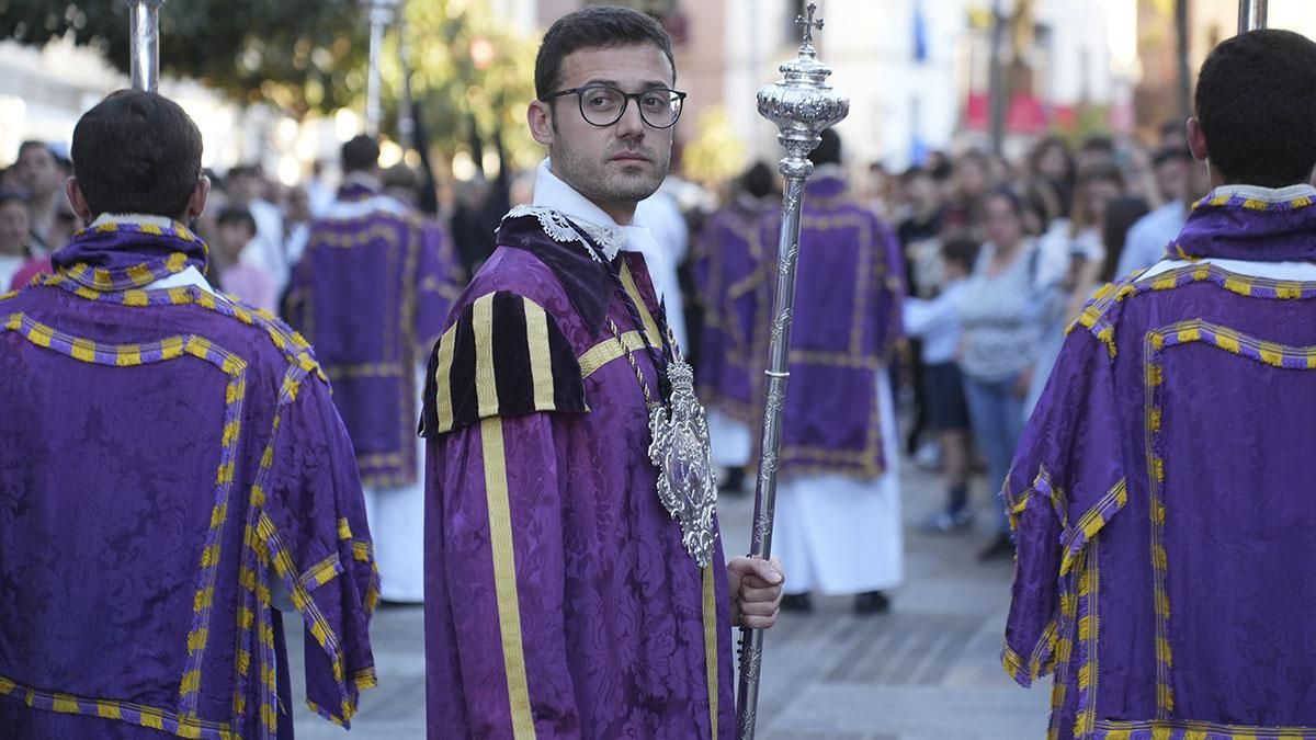 Salida procesional de la Hermandad de la Expiración, en imágenes