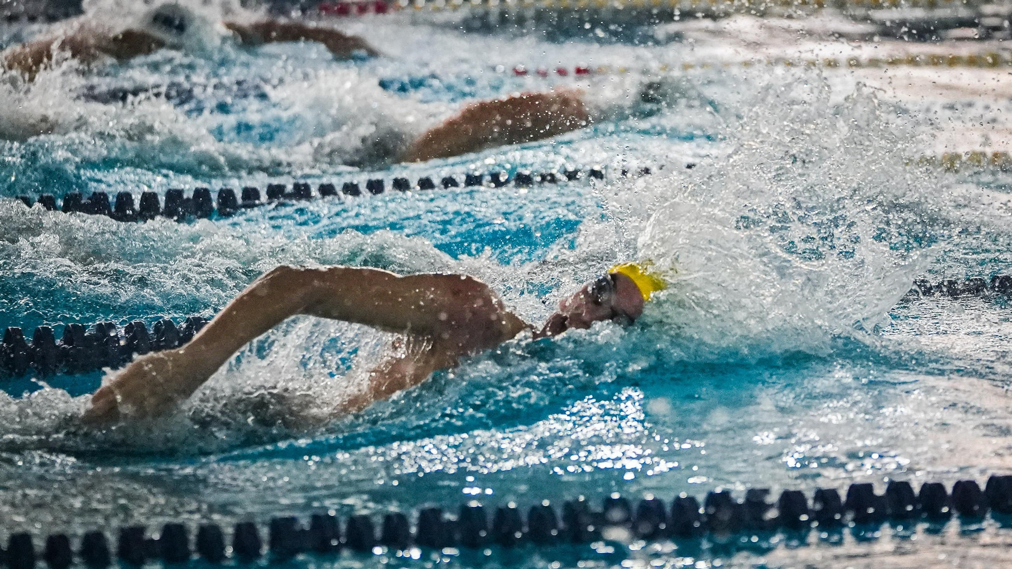 Fase de ascenso de natación