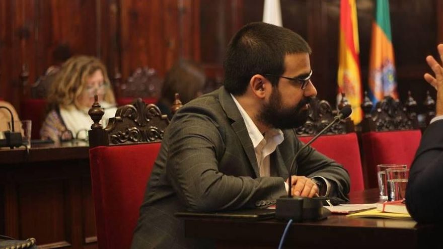IUC dice que el PP en Los Llanos rechaza su propuesta de establecer ayudas para material escolar