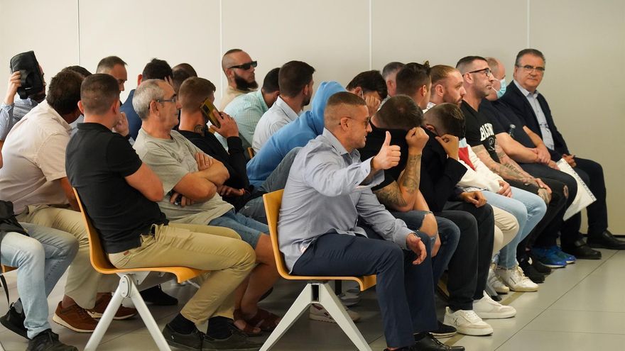 La Fiscalía y los acusados por las agresiones del 9 d'Octubre de 2017 intentarán alcanzar un acuerdo este mes