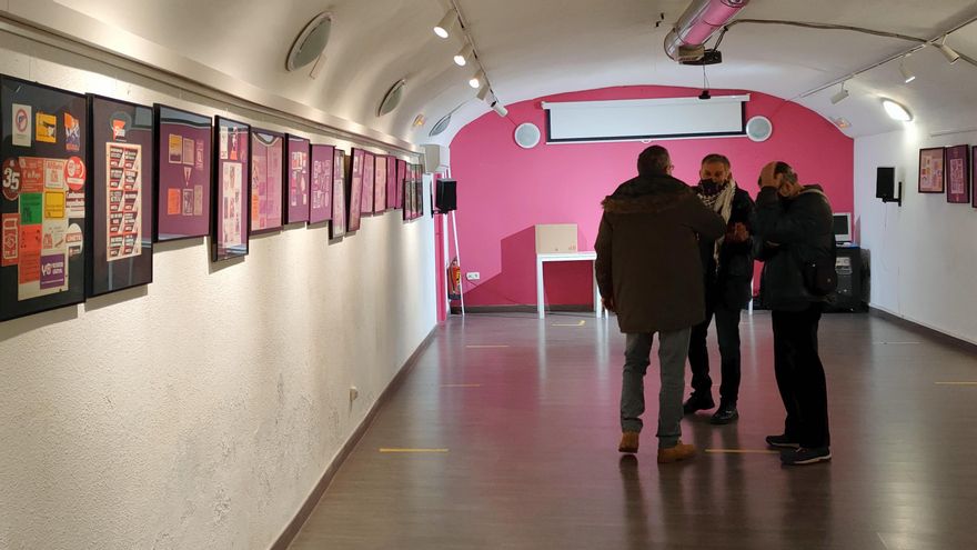 Exposición Pegatinas de la Transición
