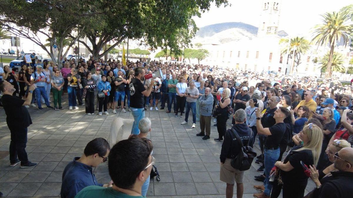 Convocadas protestas en cinco islas para reclamar "justicia fiscal" para los autónomos