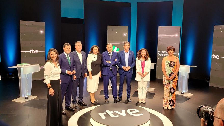 Moreno se refugia en un perfil plano para escapar del choque entre las izquierdas y la ultraderecha en el primer debate electoral