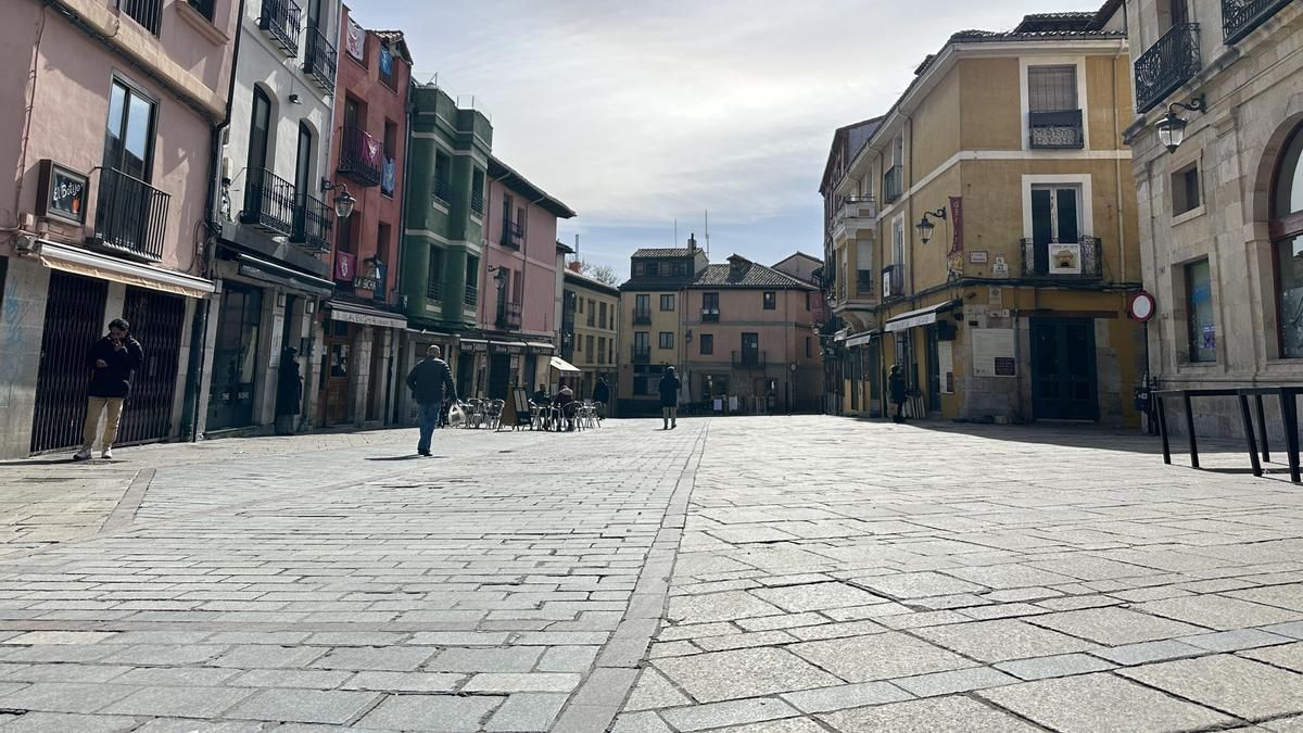 Pavimento plaza San Martín.