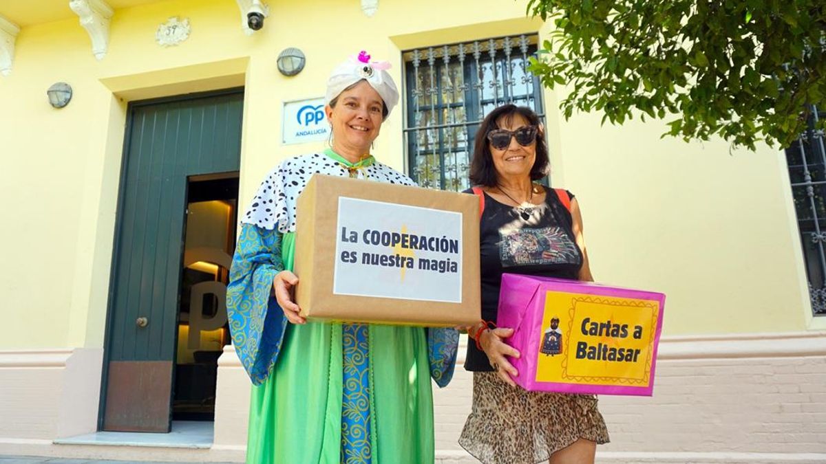 Una reina Baltasar recoge cartas de las ONGD de Andalucía para blindar la ayuda al desarrollo ante un acuerdo PP-Vox