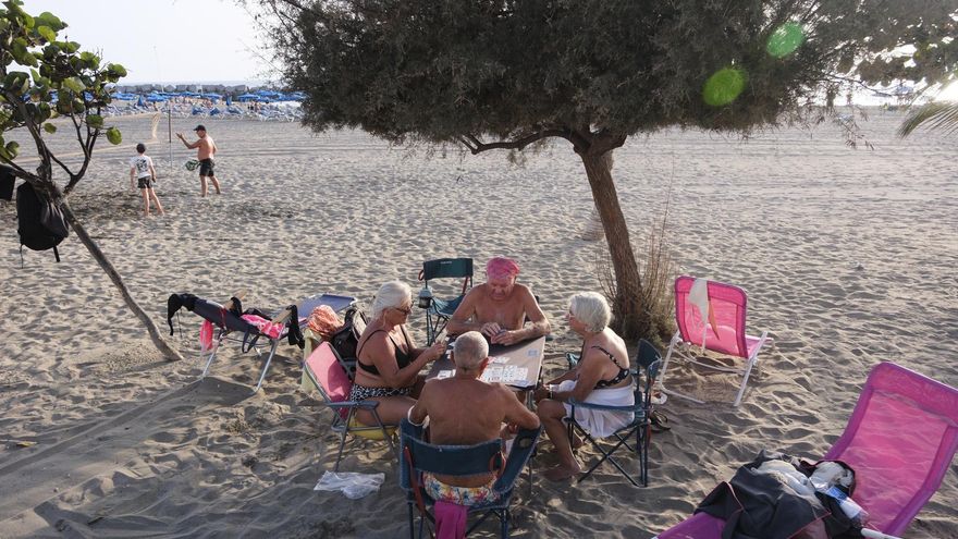 La última ola de calor en Canarias es la más excepcional en décadas, pero los expertos avisan: habrá más como esta