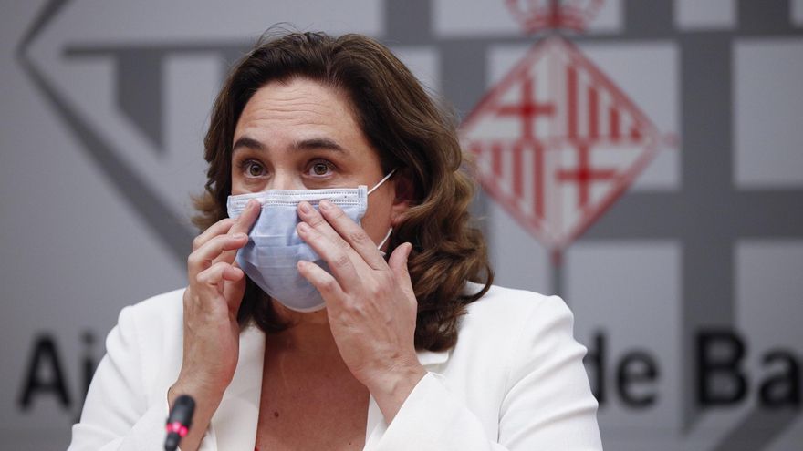 Colau pide al Govern que no tome medidas "incoherentes" o "contradictorias"