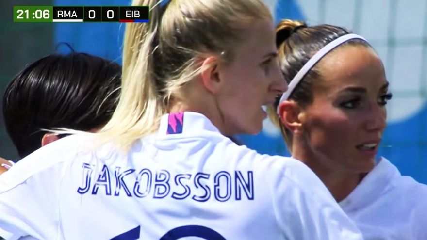 RTVE investiga los comentarios machistas captados durante un partido de LaLiga femenina de fútbol