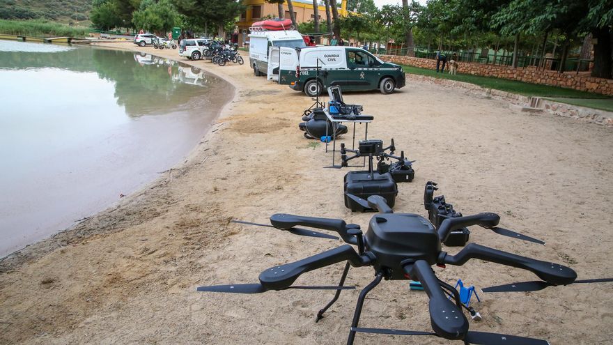 Drones, los GEAS y hasta un escuadrón de caballería para vigilar las lagunas de Ruidera este verano