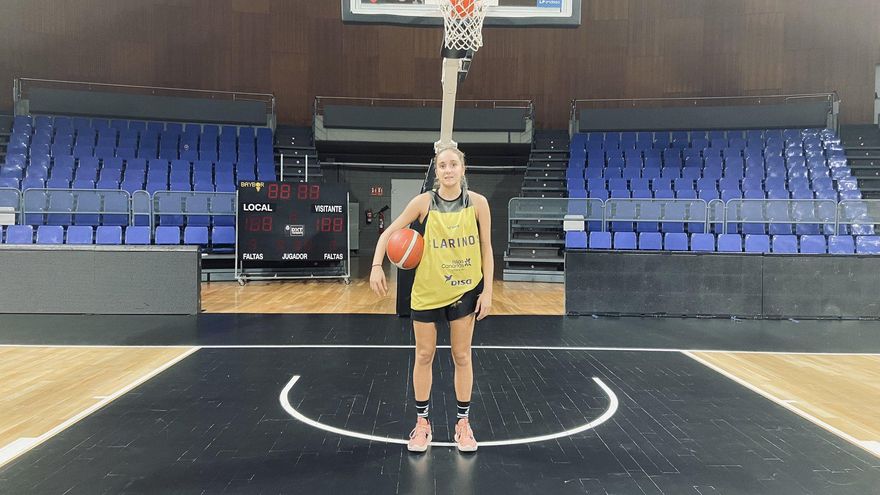 El Tenerife Clarinos anuncia la llegada de Satorre y la salida de Davis