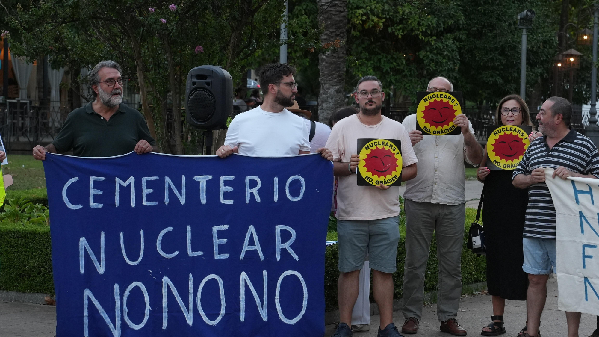 La Asamblea Antinuclear de Córdoba convoca una concentración para denunciar los riesgos de las armas atómicas y la energía nuclear en el aniversario del bombardeo atómico de Hiroshima y Nagasaki