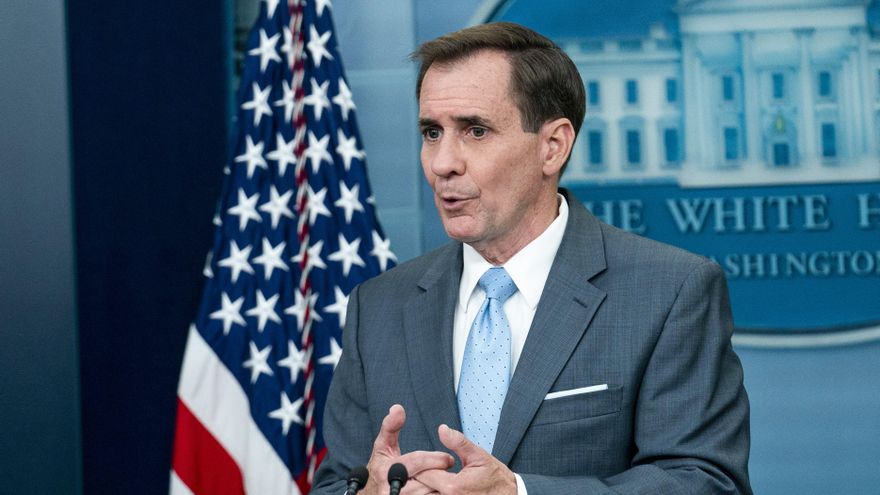 El coordinador de Comunicaciones del Consejo de Seguridad Nacional, John Kirby, habla durante una conferencia de prensa en la Casa Blanca en Washington (EE.UU.), este 21 de junio de 2022. EFE/EPA/Sarah Silbiger/Pool