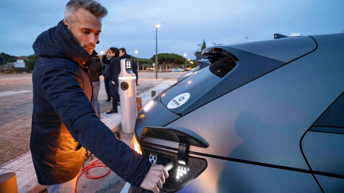 La potencia contratada en la red para la recarga de vehículos eléctricos en Córdoba crece un 48%