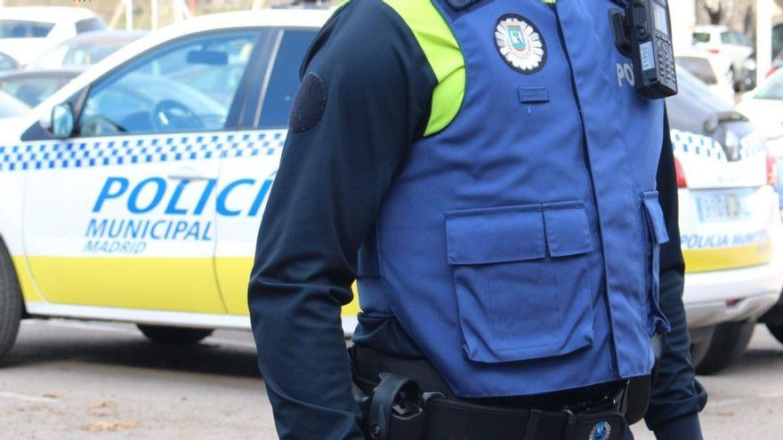 Detenido un hombre que intentó matar a su novia estrellando su coche contra un árbol en Ciudad Lineal