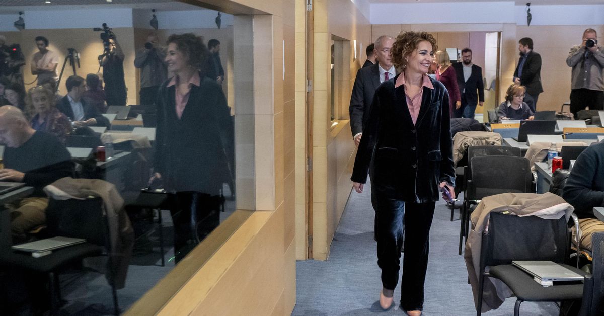 Antes era el cupo separatista, ahora es champán y caviar para los catalanes