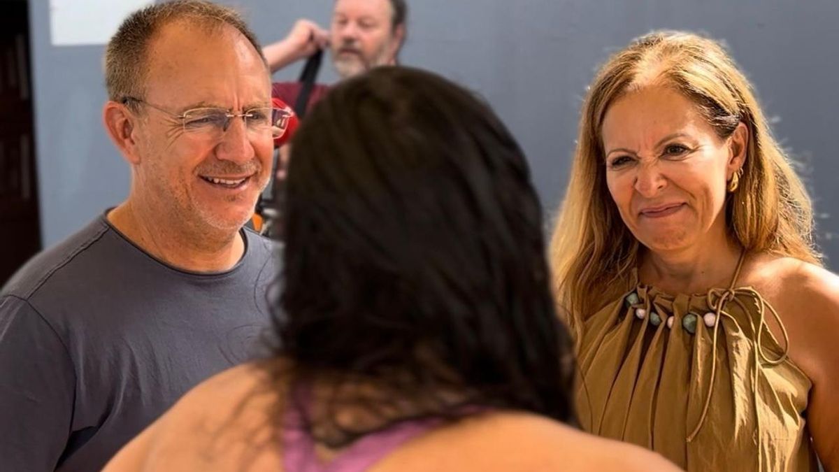 El programa ‘Verano sin barreras’ promueve la autonomía y el disfrute de la playa de personas con discapacidad.