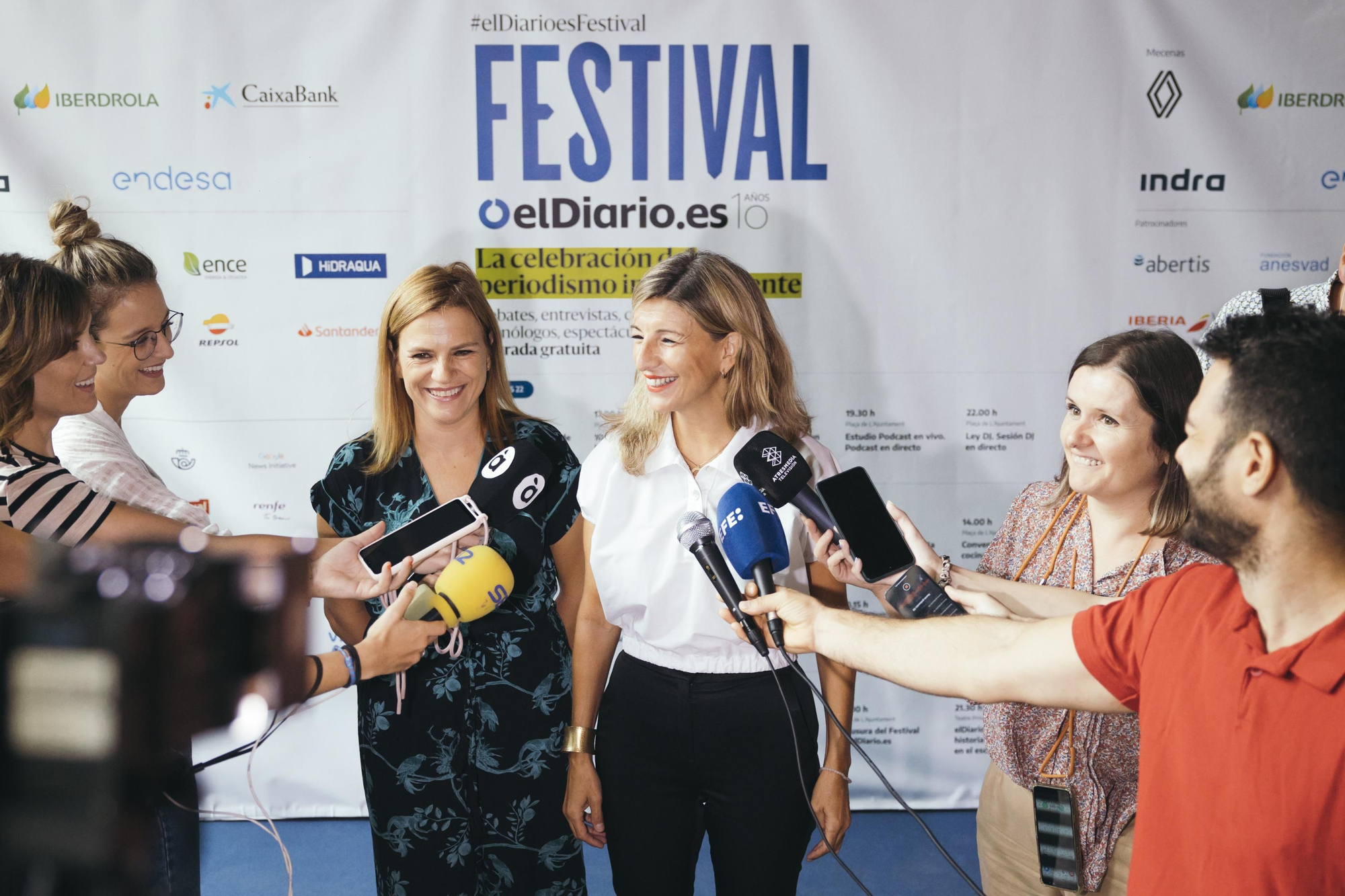 Yolanda Díaz, vicepresidenta segunda del Gobierno de España y ministra de Trabajo y Economía Social, ante los medios de comunicaicón