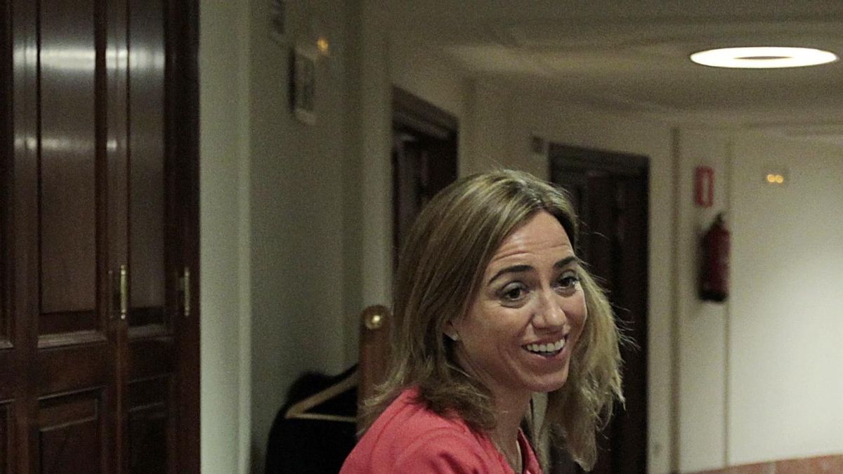 Chacón se felicita del acuerdo con el PSdeG porque "la gente quiere soluciones y quiere apertura"