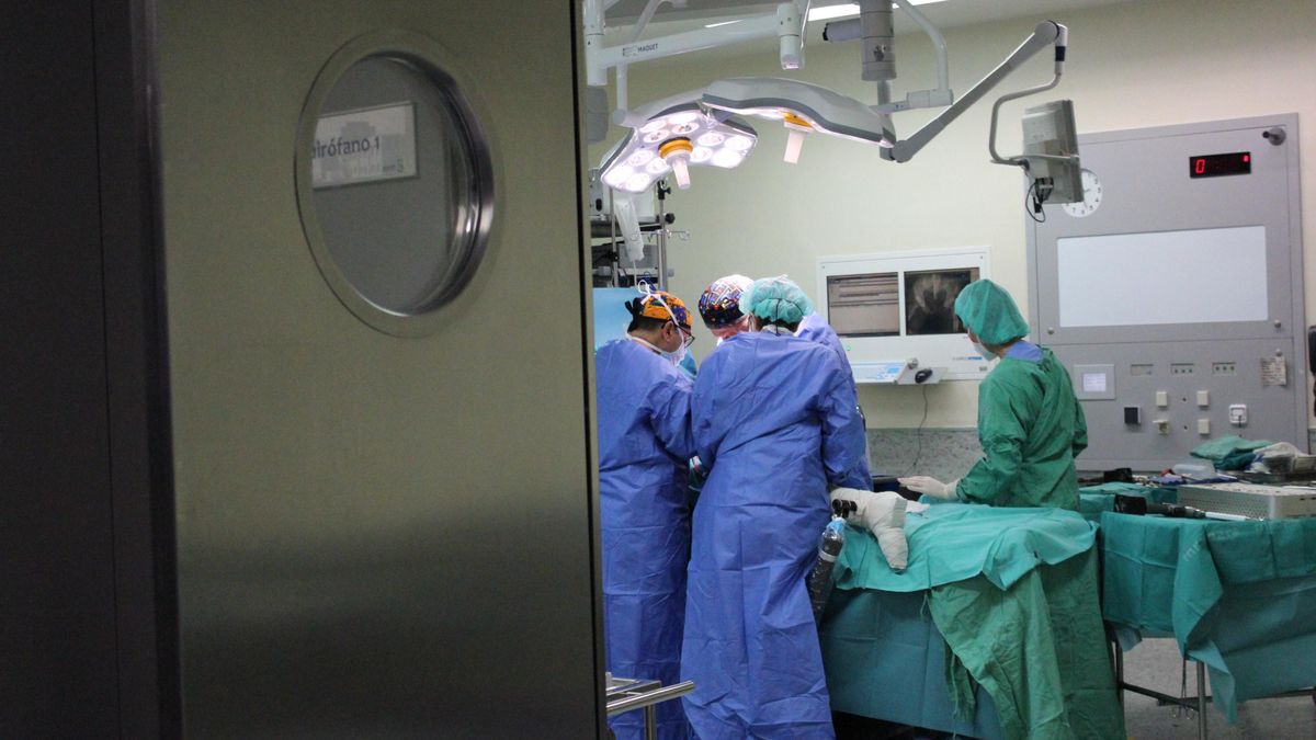 Actividad en un quirófano en la provincia de Albacete
