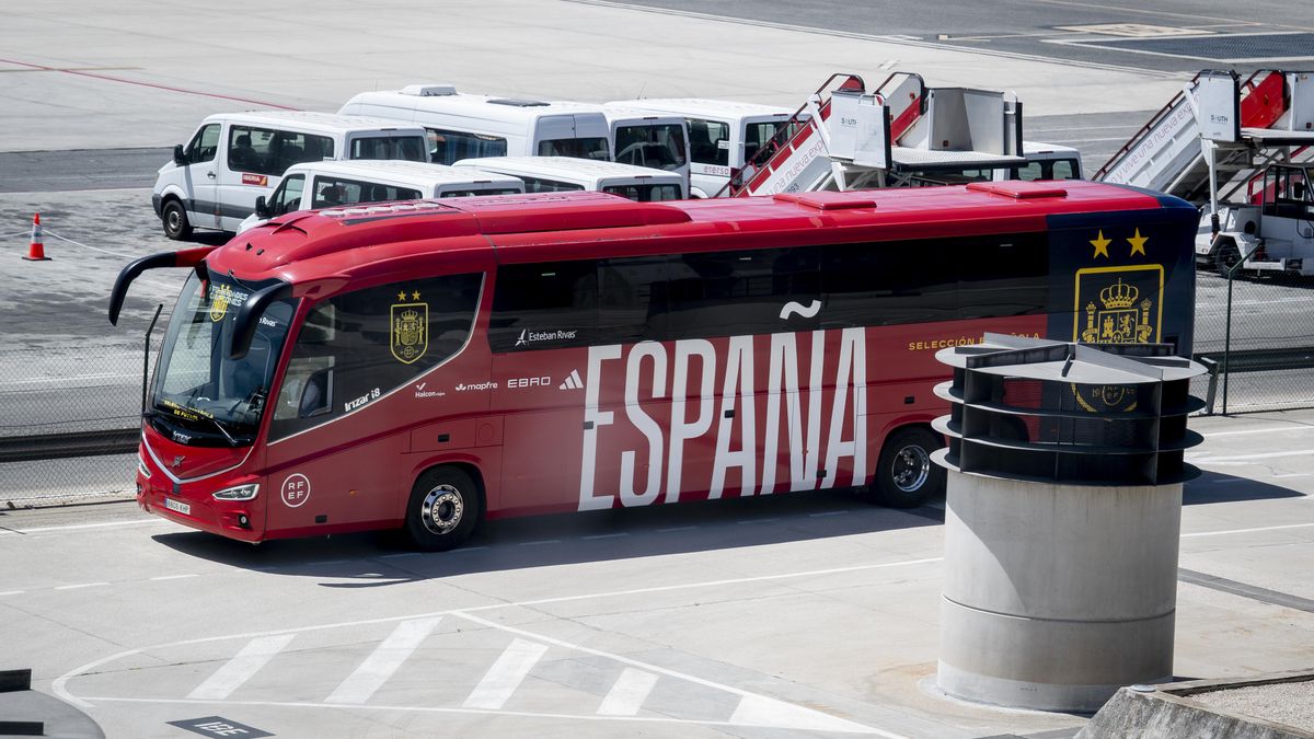 Última hora de la celebración de España por el Mundial: los jugadores aterrizan en Madrid