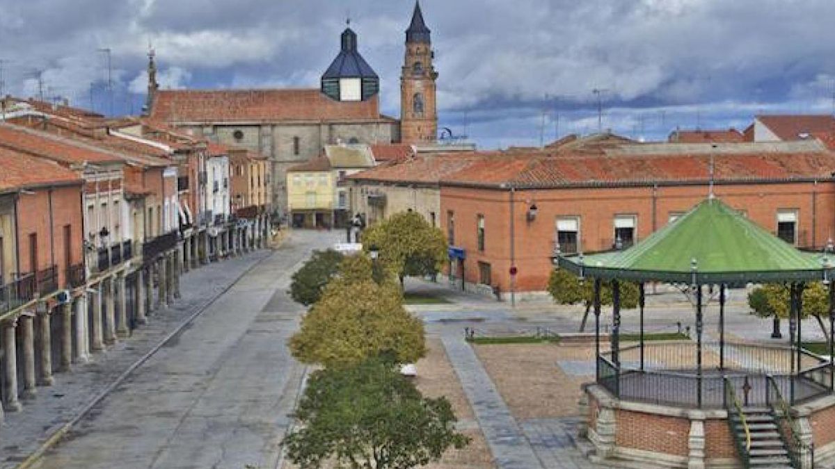 Un mercado semanal cada jueves transformó por completo la vida cotidiana y comercial de la población, atrayendo a comerciantes y arrieros de diversas regiones