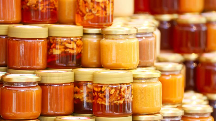 Qué nos dice el color de la miel sobre su origen y propiedades