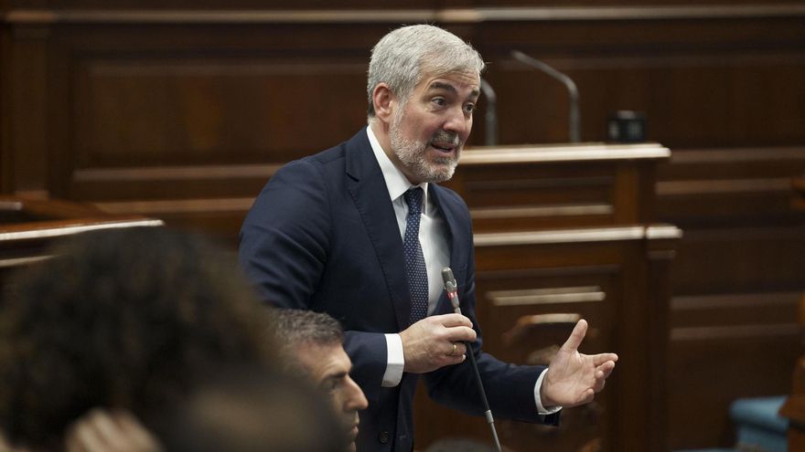 Clavijo, tras autorizar un hotel de 1.000 camas, dice que ya está cumpliendo las reivindicaciones del 20A