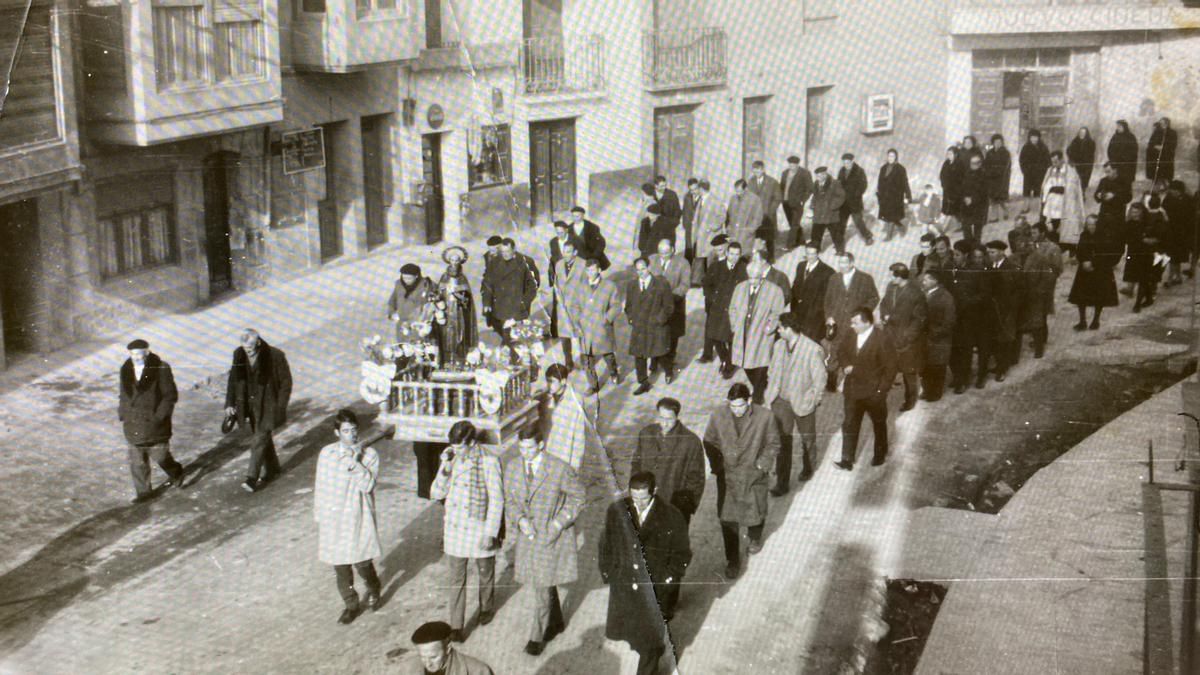 Procesión de San Antón en Rincón de Soto en 1968