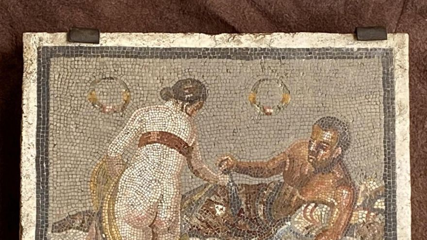 Pompeya recupera un mosaico romano del siglo I a.C. robado durante la II Guerra Mundial