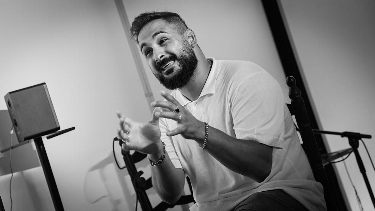 Entrevista N&B al cantaor flamenco, Rafa del Calli