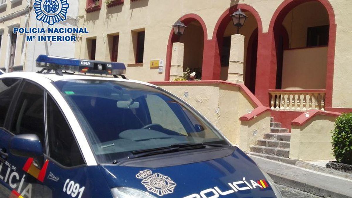 Comisaría de la Policía Nacional de Santa Cruz de La Palma.