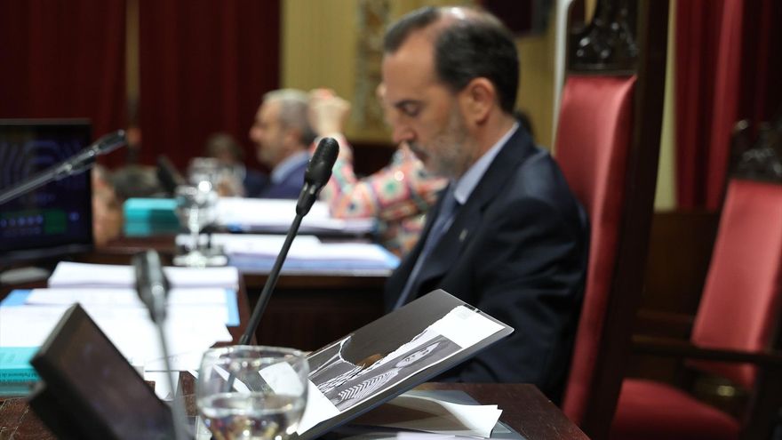 El presidente del Parlament, Gabriel Le Senne, durante una sesión plenaria, en el Parlament balear, a 18 de junio de 2024, en Palma de Mallorca, Mallorca