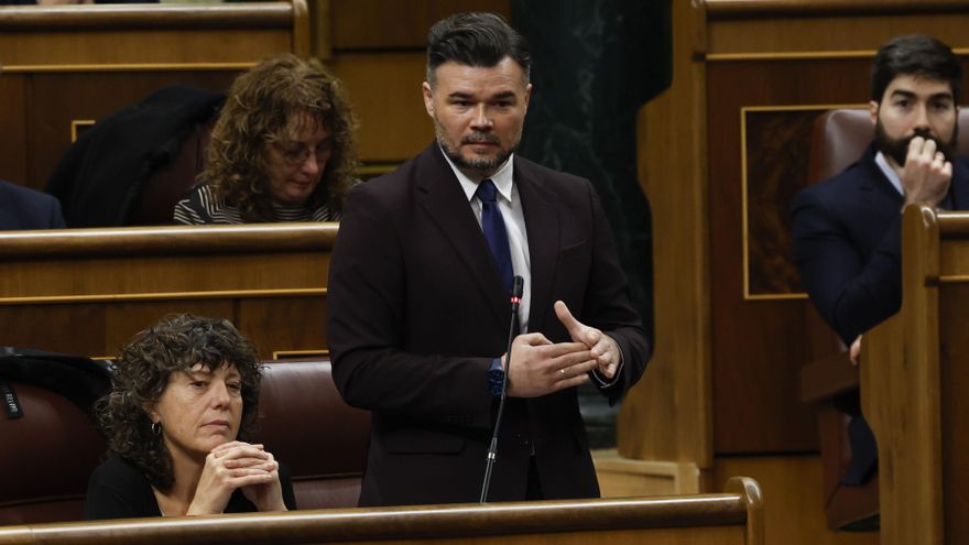 El portavoz de ERC, Gabriel Rufián, interviene durante la sesión de control en el Congreso de los Diputados, este miércoles.