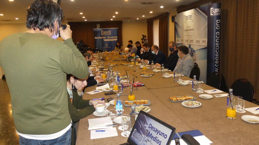 El presidente de CEOE-CEPYME Cuenca ha ofrecido un desayuno de trabajo a la prensa