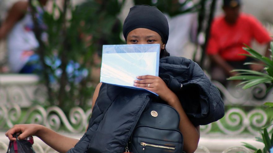 Las solicitudes de asilo caen más del 40 % en México pero los migrantes siguen varados