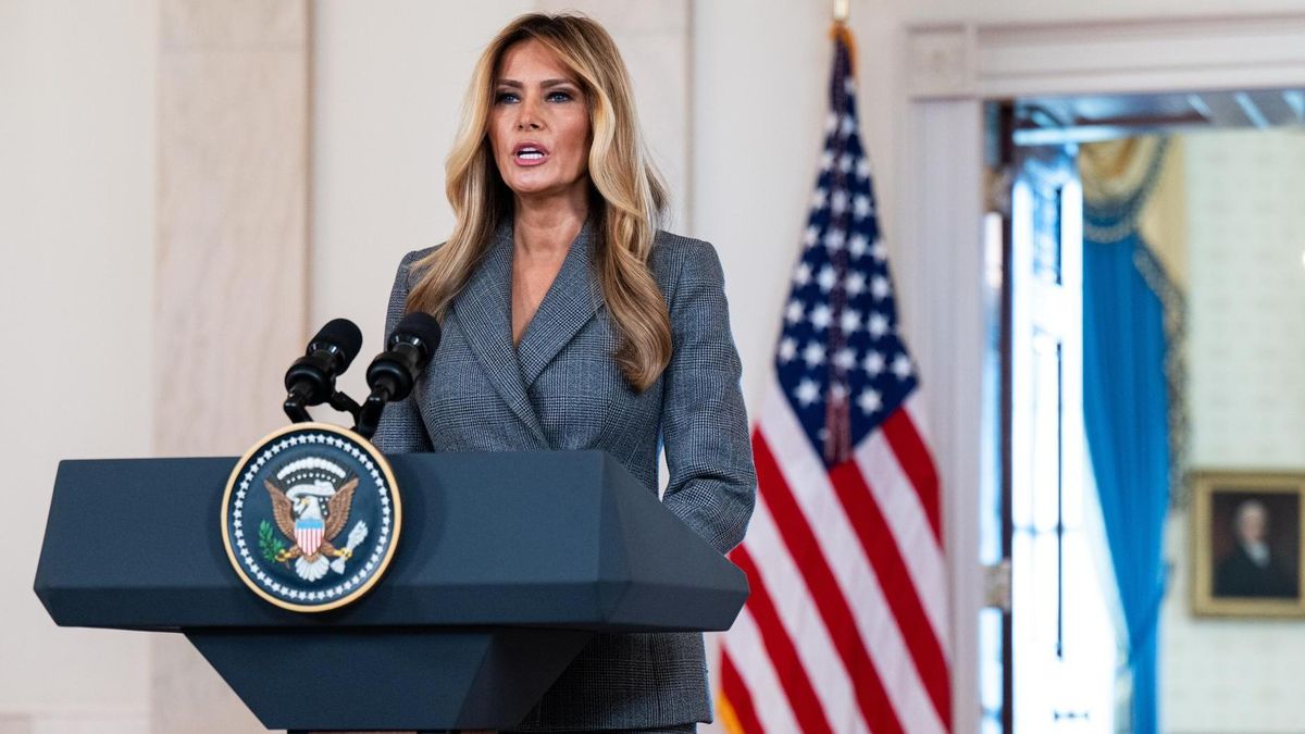 Melania Trump hizo una conferencia de prensa en la Casa Blanca para negar haber tenido una relación cercana con Jeffrey Epstein y Ghislaine Maxwell