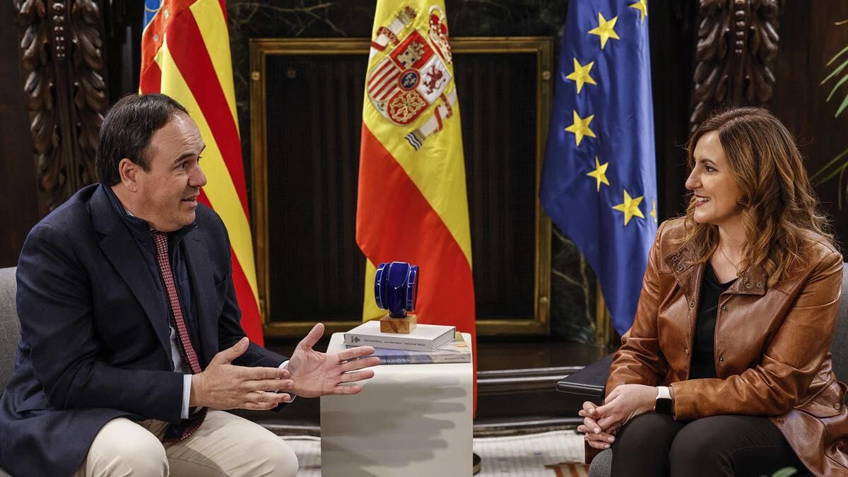 Catalá pasa la pelota del topónimo 'València' a Pérez Llorca: desoye el criterio científico de la AVL para que decida la Generalitat