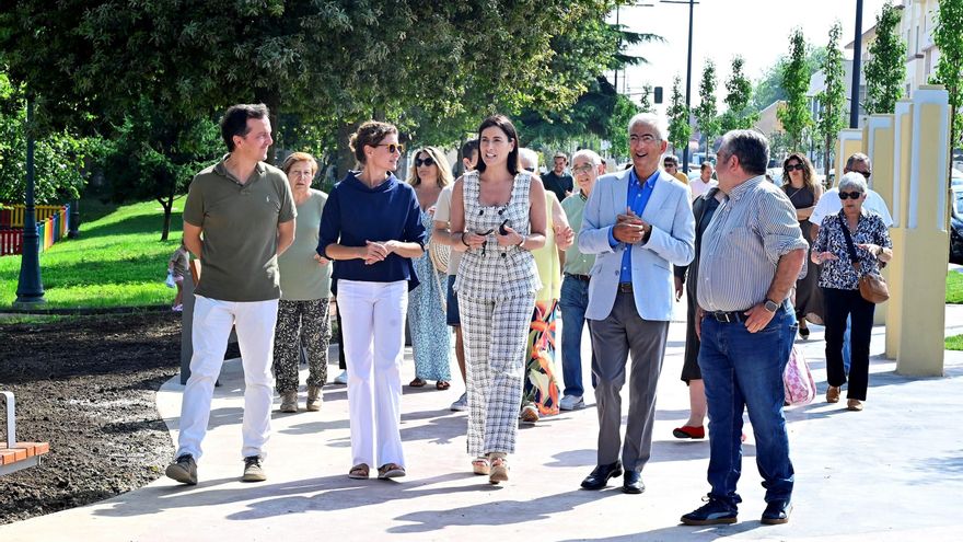 La alcaldesa, Gema Igual, visita las obras de General Dávila