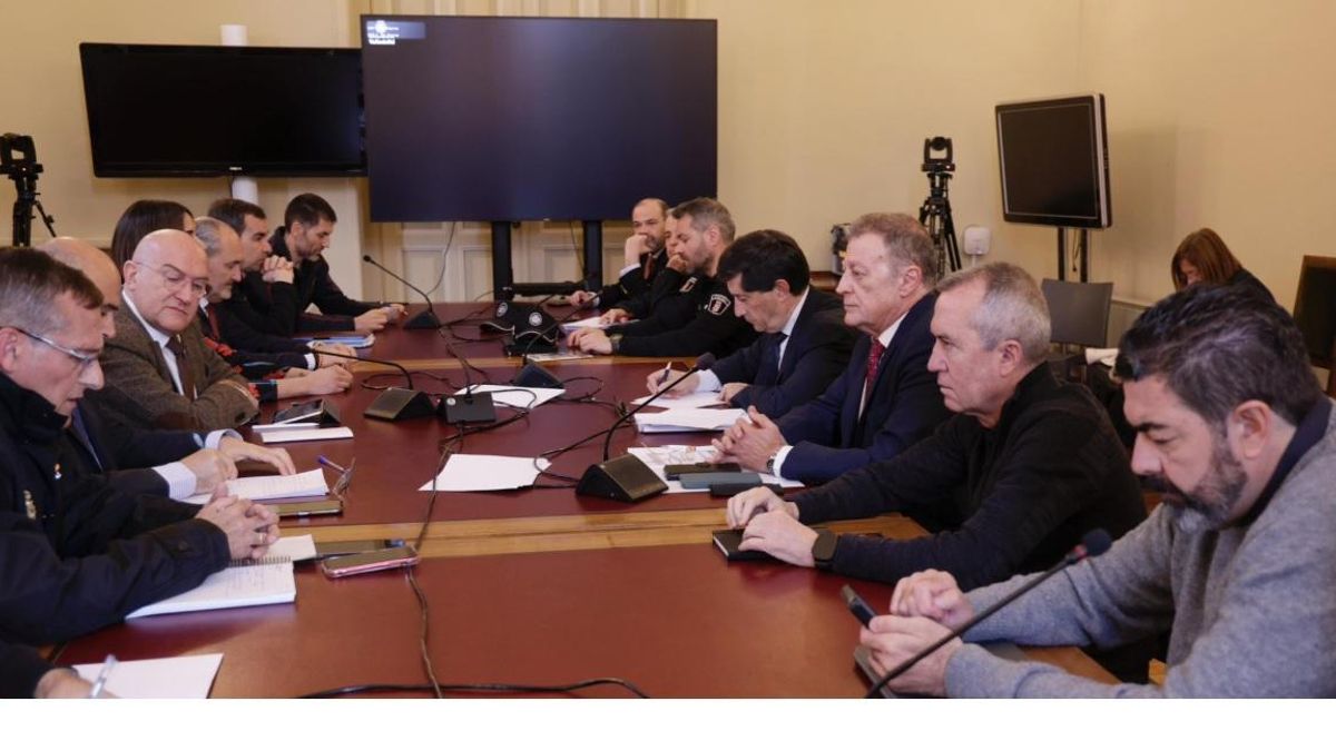 Una de las imágenes posteadas por el Ayuntamiento de Valladolid en la que se oculta la presencia de Canales.