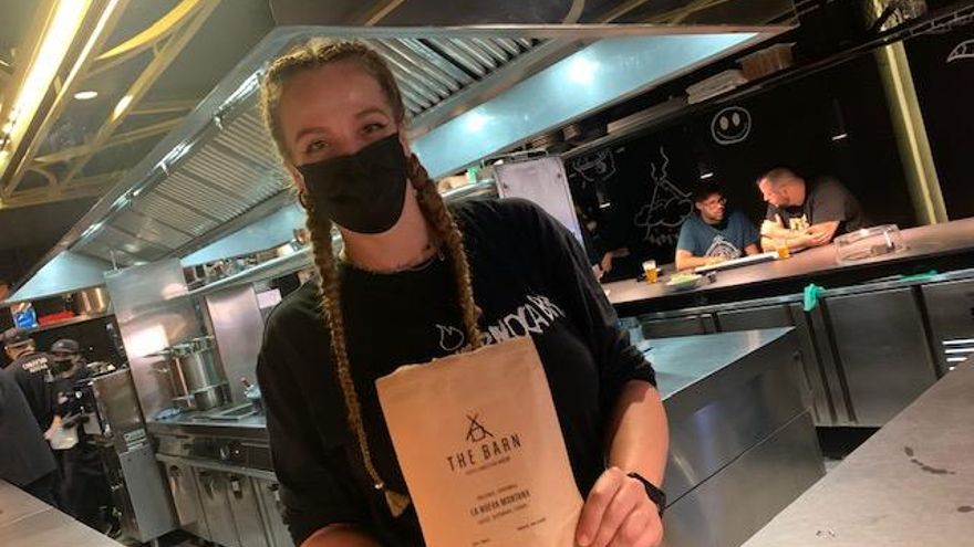 Ana y el café de Cuerno Cabra 