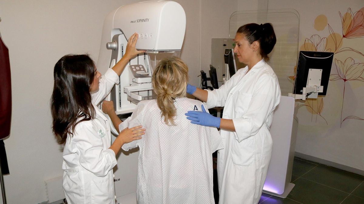 Sanidad solicita a Andalucía informes del programa de cribado de cáncer de mama