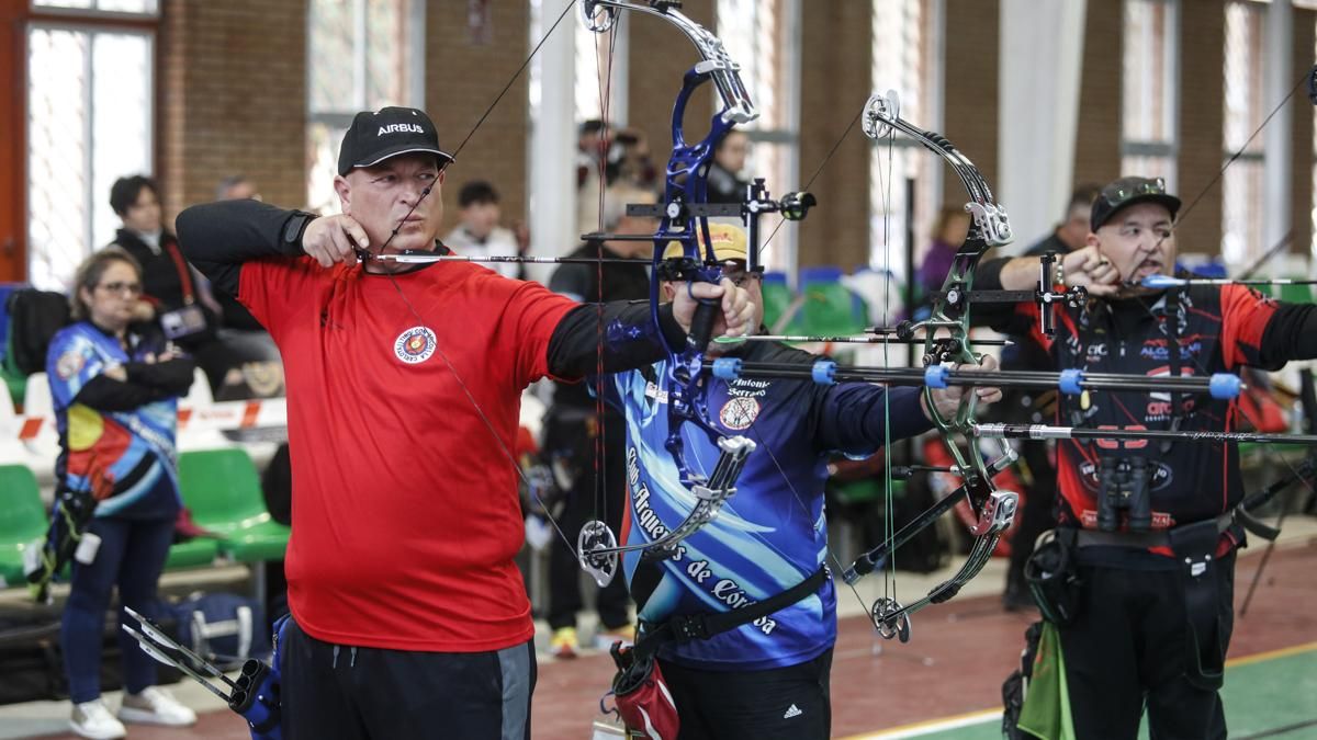 Alcolea vibra con el I Campeonato Provincial de Tiro con Arco en sala