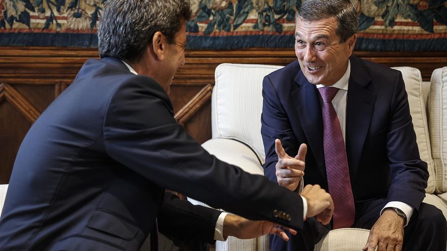 La empresa privada participada por un alto cargo de Mazón obtiene un contrato de 64.000 euros de un hospital público