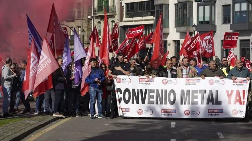 El acuerdo para el convenio del metal que afecta a 25.000 trabajadores en Asturias garantiza poder adquisitivo y sube pluses